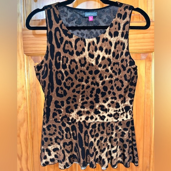 Vince Camuto Leopard Print Sleeveless Peplum Ruffle Blouse Size Small - Picture 3 of 6
